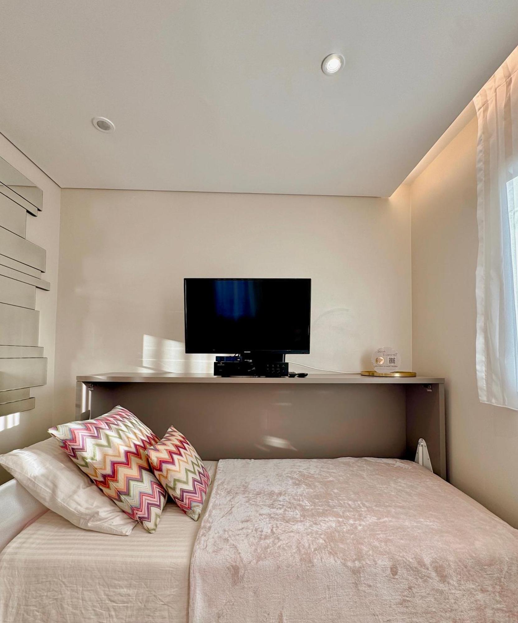 Studio Climatise, Terrasse, Parking Prive, 50M De La Plage Saint-Tropez Zewnętrze zdjęcie